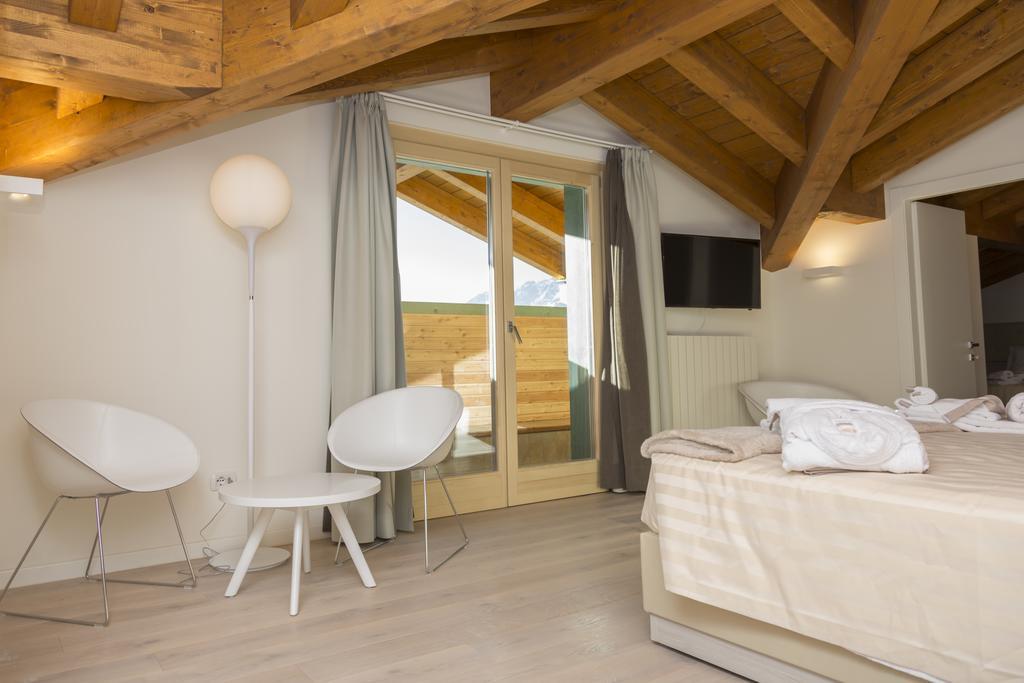 White Angel Hotel Breuil-Cervinia Esterno foto