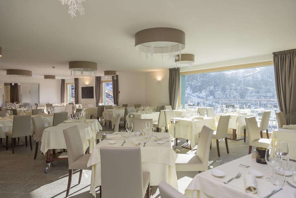 White Angel Hotel Breuil-Cervinia Esterno foto
