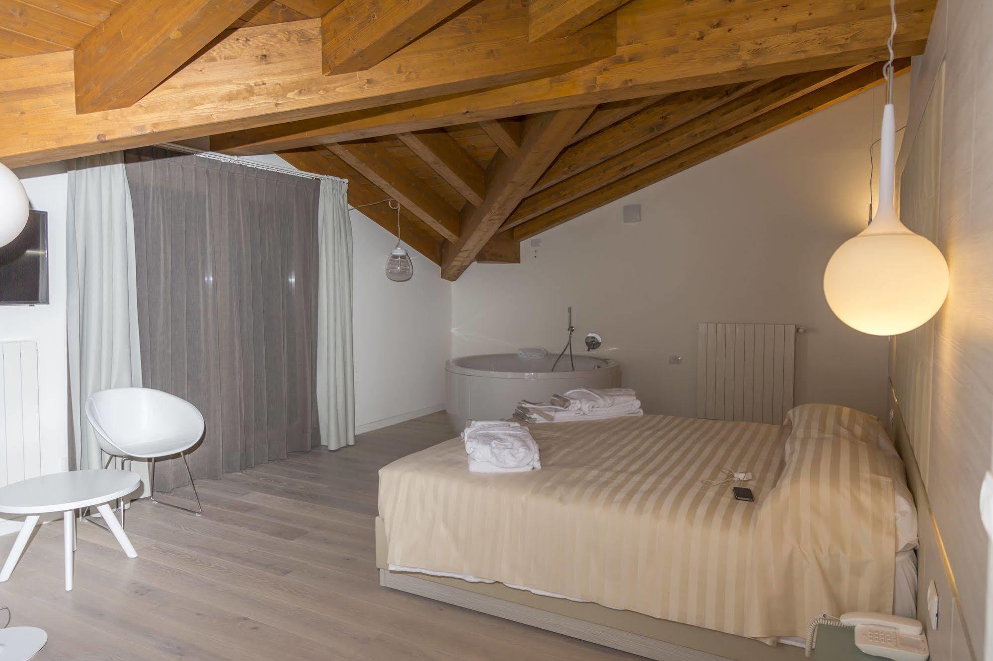 White Angel Hotel Breuil-Cervinia Esterno foto